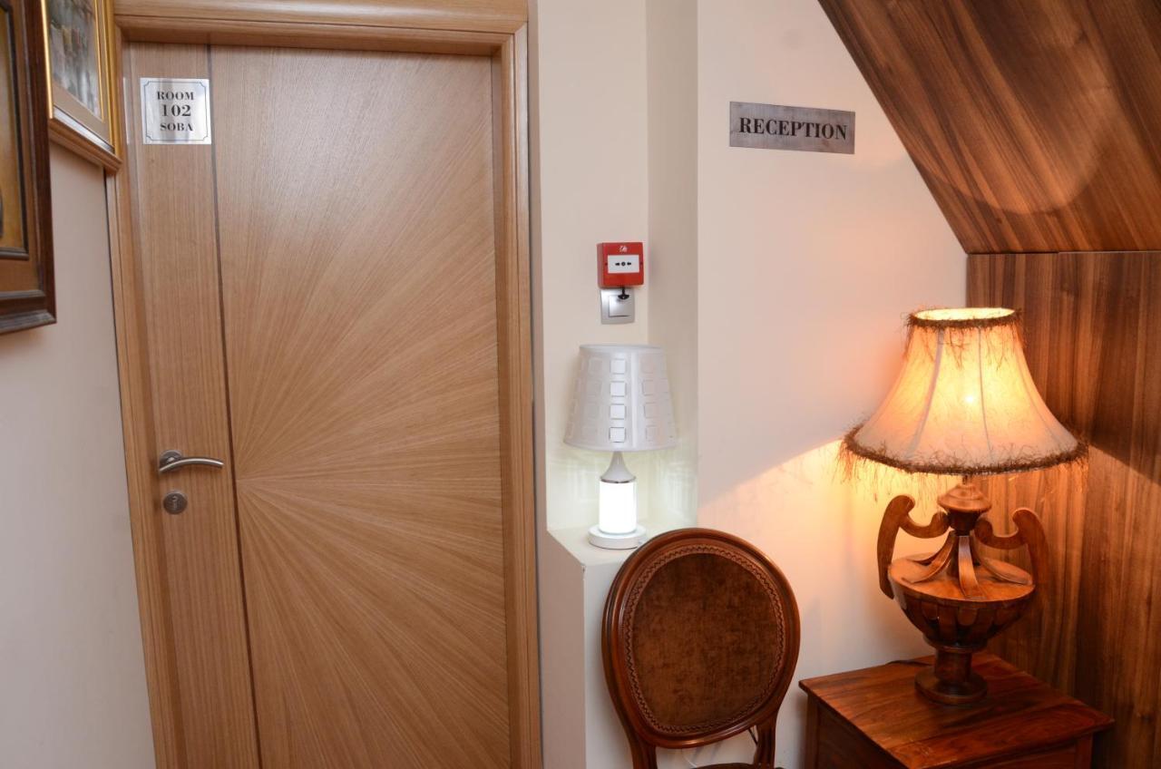 Stella Apartments Belgrado Buitenkant foto